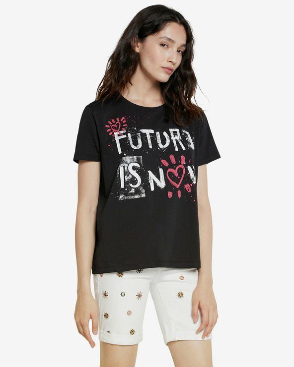 Desigual Future Is Now